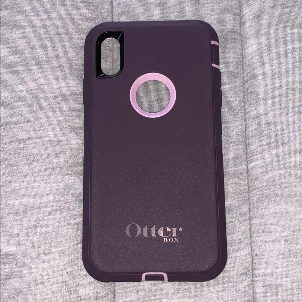 purple/pink iphone XS max Otterbox case